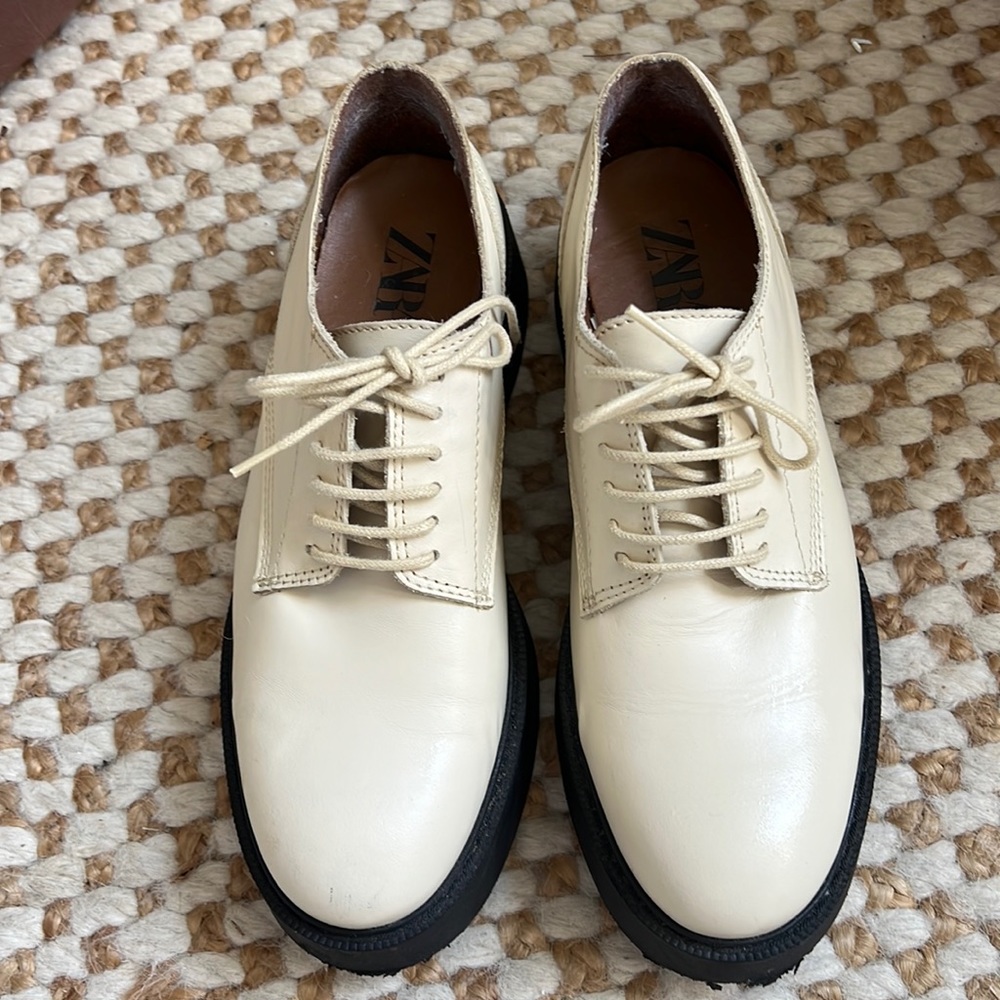 Zara lace up thick sole shoes. Sz 40